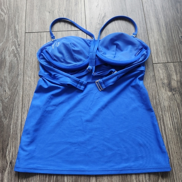 Athleta Blue Bandeau Tankini Top 34B/C - Picture 3 of 7